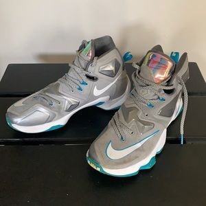 Men’s Nike Lebron James 13 XIII Hologram